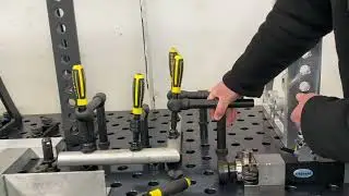 Siegmund Universal Pipe clamp | Modern Tools Australia