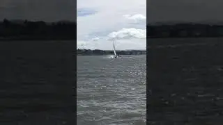 Newick trimaran pass