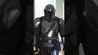 Becoming the Mandalorian! Cosplay Suit Up
