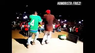 Grande show na Vila municipal de Guro