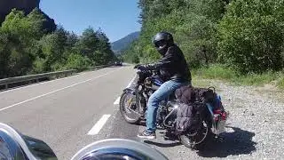 🏍️ROYAL ENFIELD Classic 500 👨‍🔧INSTALACIÓN de porta-alforjas y defensas traseras Hitchcocks🔧