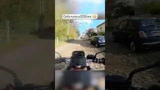 Cette route a 2000 ans ! 😳 #moto #motard