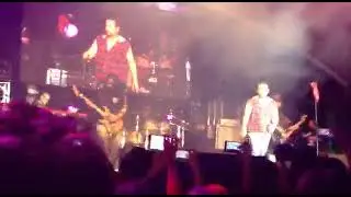 Wings - Jerangkap Samar (live 2015)
