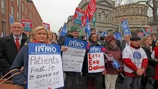 Hospital overcrowding crisis: Government gambling with people's lives