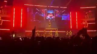 GO CRAZY - Chris Brown - 11:11 Tour - Live  Oakland Arena