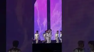 127 family🌱🤍 #nct #nct127 #THEUNITYINSEOUL_D1 #neozone #yacht       crd