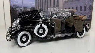 1:18 1932 Ford Lincoln KB (top down) - Sun Star Platinum (unboxing)