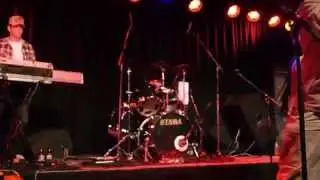 Desmond foster & Lesfnuts live at club riddim republic part one