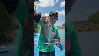 安徽池州换饭：老板娘家的菜真的好吃，要多钓一点鱼送去....#钓鱼 #钓鱼的乐趣只有钓鱼人懂 #这就是钓鱼换饭的天花板了 #鱼换万物
