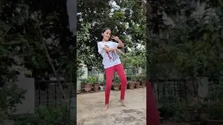 Laal Peeli Ankhiyan by Harshini #danceshorts #shortsfeed
