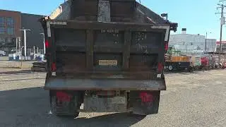 2005 Ford F750XLT Super Duty Single Axle Dump Truck