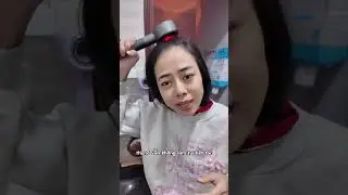 Mẹ Naki n&egrave; d&ugrave;ng lược massage đa năng #menakine #review