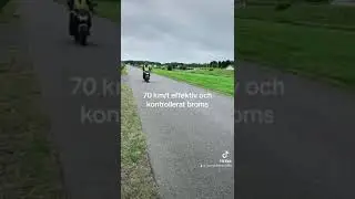 70 km/t bromsning effektiv och kontrollerat.
