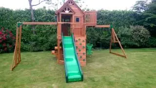 Selwood Skyfort Climbing Frame Installation