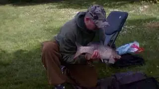stalking carp by Andrew holden rope walk sandwich nice common