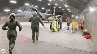 US Air Force F-15 Female Pilots Scramble to Escort B-52 Bombers in the Middle East
