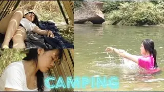 Going to the stream to camp alone under the 42 degree Celsius sun