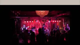 Coverband de top bruiloftsband in Houten.