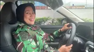 Menikmati kemacetan jalan tol 