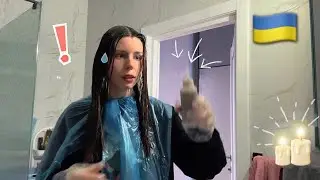 dyeing my hair in a power blackout in Ukraine