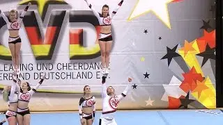 Erfolgreiche Eintracht-Cheerleader