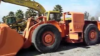 02 Scoop Tamrock Toro 400 a&ntilde;o 1996, capacidad 6 yds3, equipo en excelentes condiciones