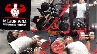 Mejor Vida Weights & Fitness | Mike Burnell