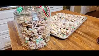 White Chocolate Chex Mix