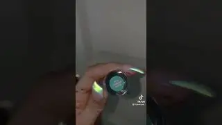 Swatches from UCANBE &ldquo;Dazzling Glitter￼￼ eyeshadow liquid&rdquo;￼