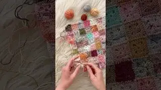 Adding more squares to my scrap yarn blanket 💕 #crochetart #crochet