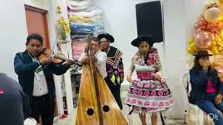 Chinita andina y los Apus de Hvca 