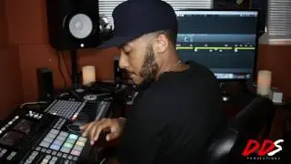 Beat Making: Making A Beat Using Native Instruments Maschine Studio.
