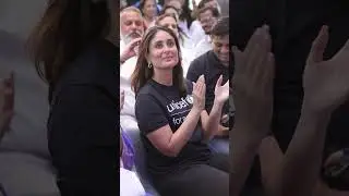 Kareena Kapoor enjoys a LIVE song performance at UNICEF Event😍