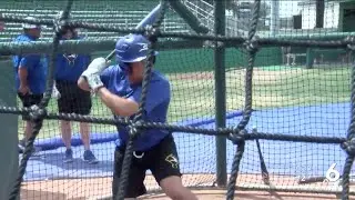 Javelinas' Jason Gonzales picks up 400th career win
