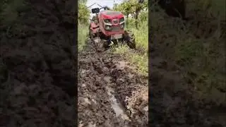 Mahindra oja performance in mud