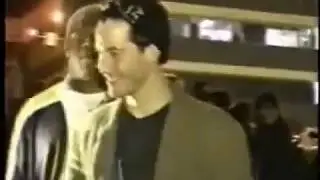 1997 Киану Ривз / На прогулке