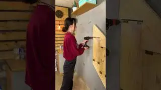 DIY Folding Stairs Built in 1 Minute!