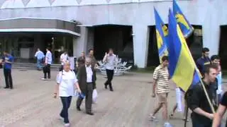 M2U00811