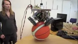 Ball balancing Robot