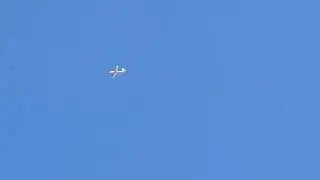Plane print Swift S1 towing flying