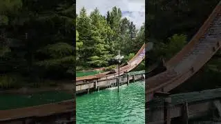 Un petit tour de Drakkar (Walygator Sud-Ouest / Agen) #buche #flume #logflume