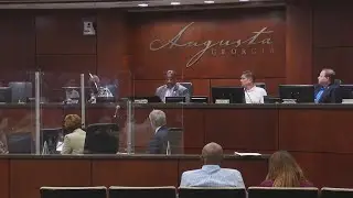 Augusta commission votes to reimburse mayor and assign city credit card