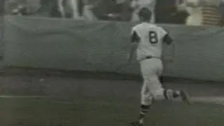 MIN@BOS: Yaz hits 44th home run of 1967 season