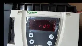 Schneider Electric Altivar 61 ATV61HU75M3 Variable Speed Drive 10HP 220V 3Ø / 2Ø