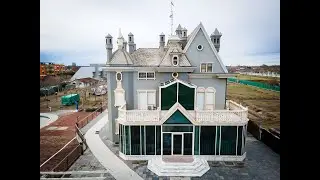 Drone su Sottomarina: dalla casa di Dracula del Camping Village verso i Bagni Miki e Le Tegnue Beach