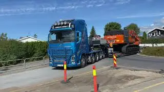 Machine delivery  of a Hitachi ZX490-7 - first one in Europe
