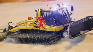 MEGA RC MODEL PISTENBULLY ACTION*RC Pistenbully 600 / Faszination Modellbau Friedrichshafen 2016