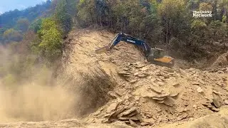 Hyundai Excavator Tackles Tough Terrain for a Mountain Road | Excavation | Operator Daily Life
