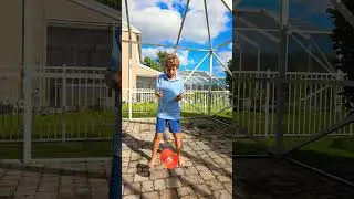 David does diabolo trick spin!!! Давид учит трюки с Диаболо!!!