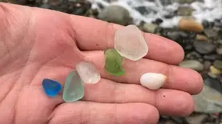 Seaglassing In The Rain 🙌🏻🌦🌊